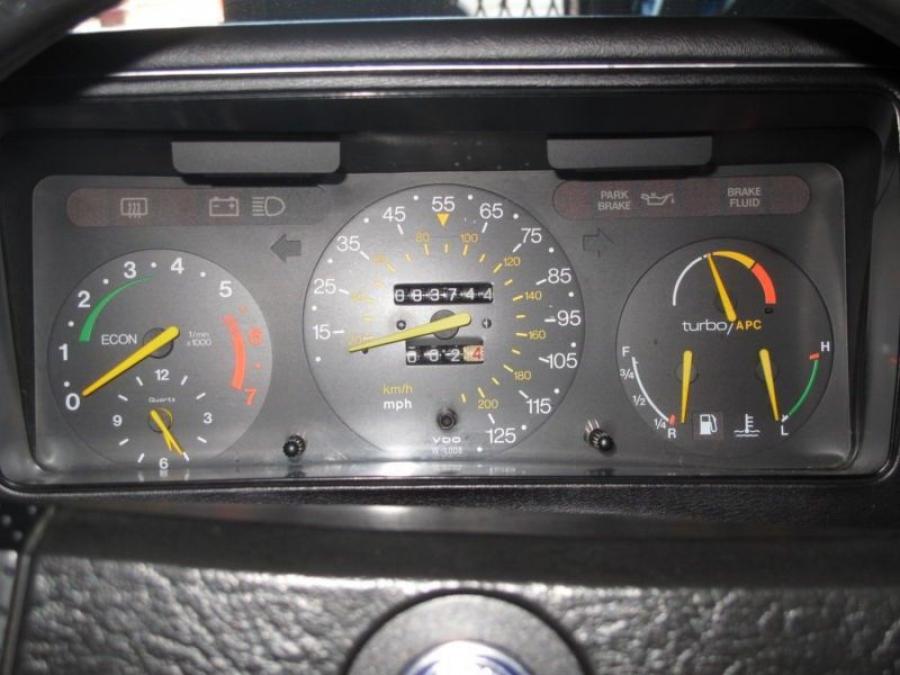 Saab 900 Turbo Limo 1985 года  (фото 4 из 18)